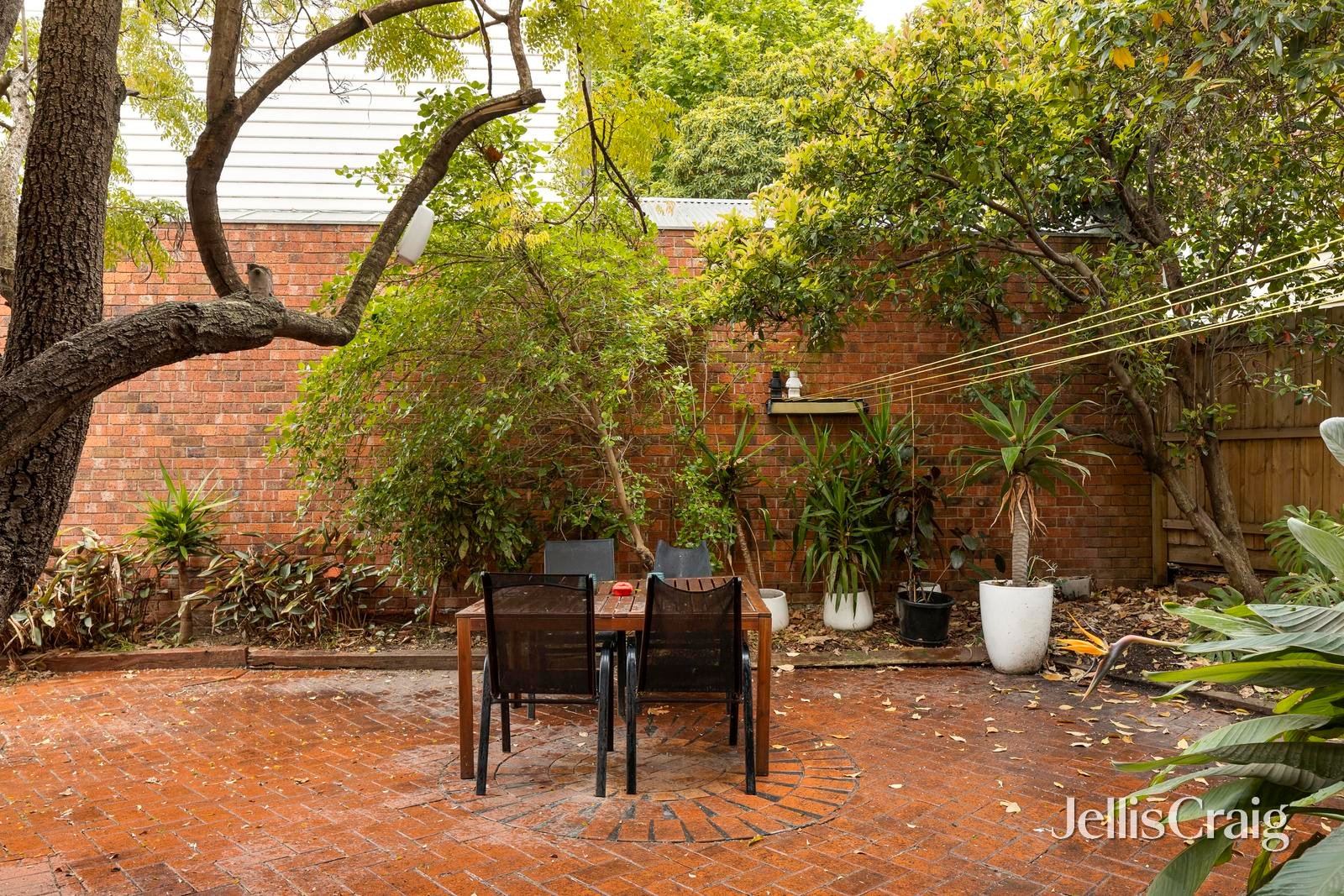 2/8 Elm Grove, Richmond image 7