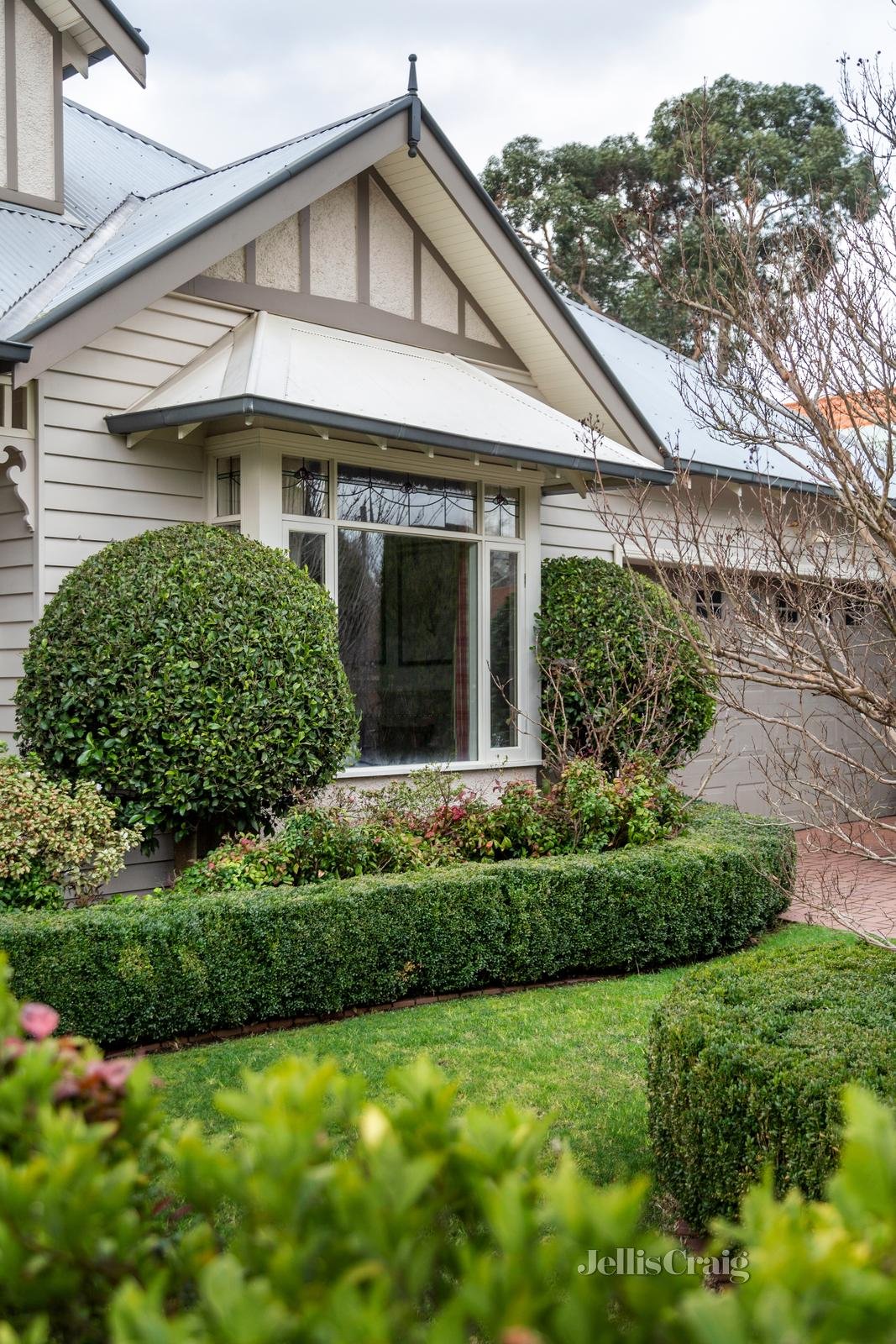 28 Empress Road, Surrey Hills image 3