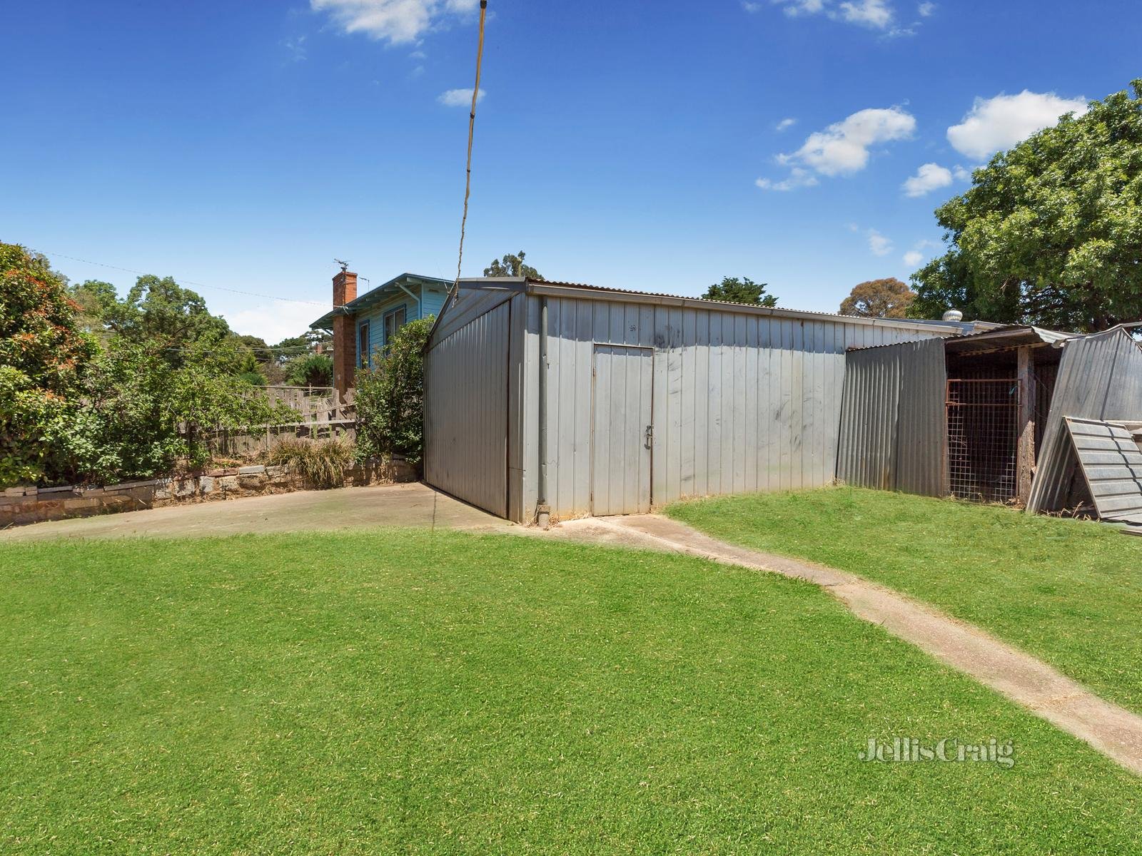 28 Etty Street, Castlemaine image 8