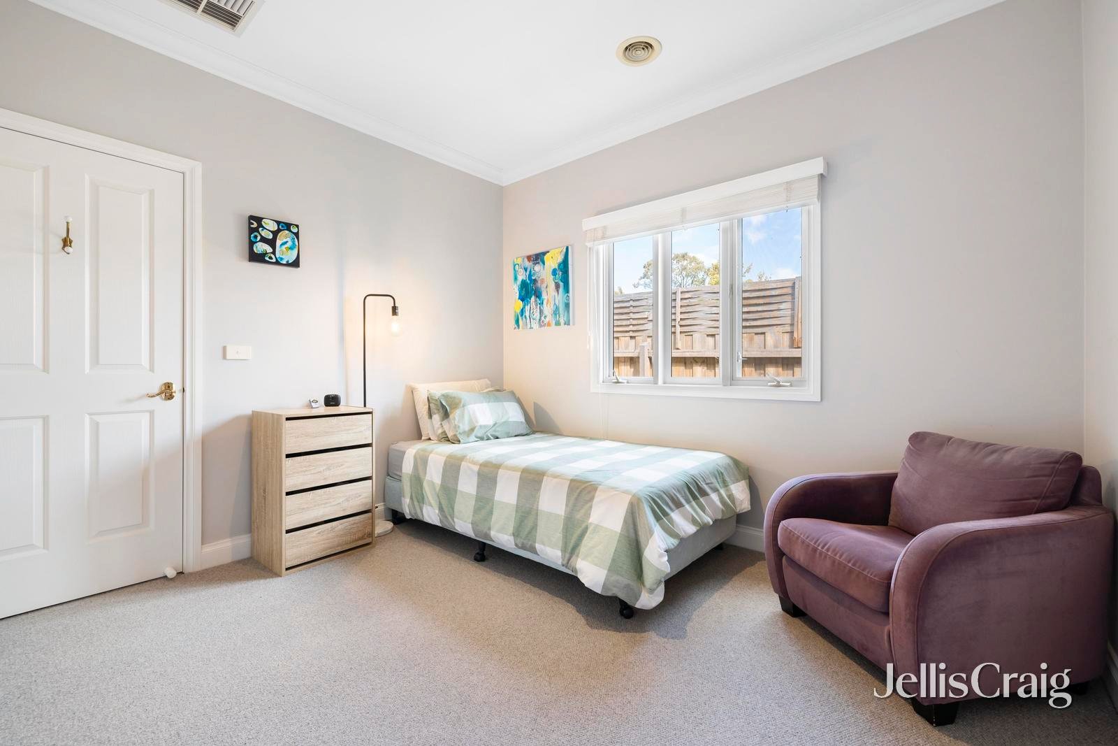 2/8 Fir Street, Blackburn image 8