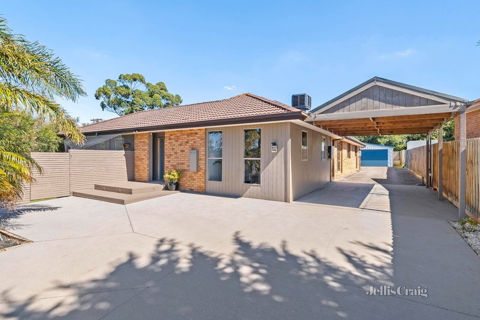 28 Flora Road, Mount Martha image 2