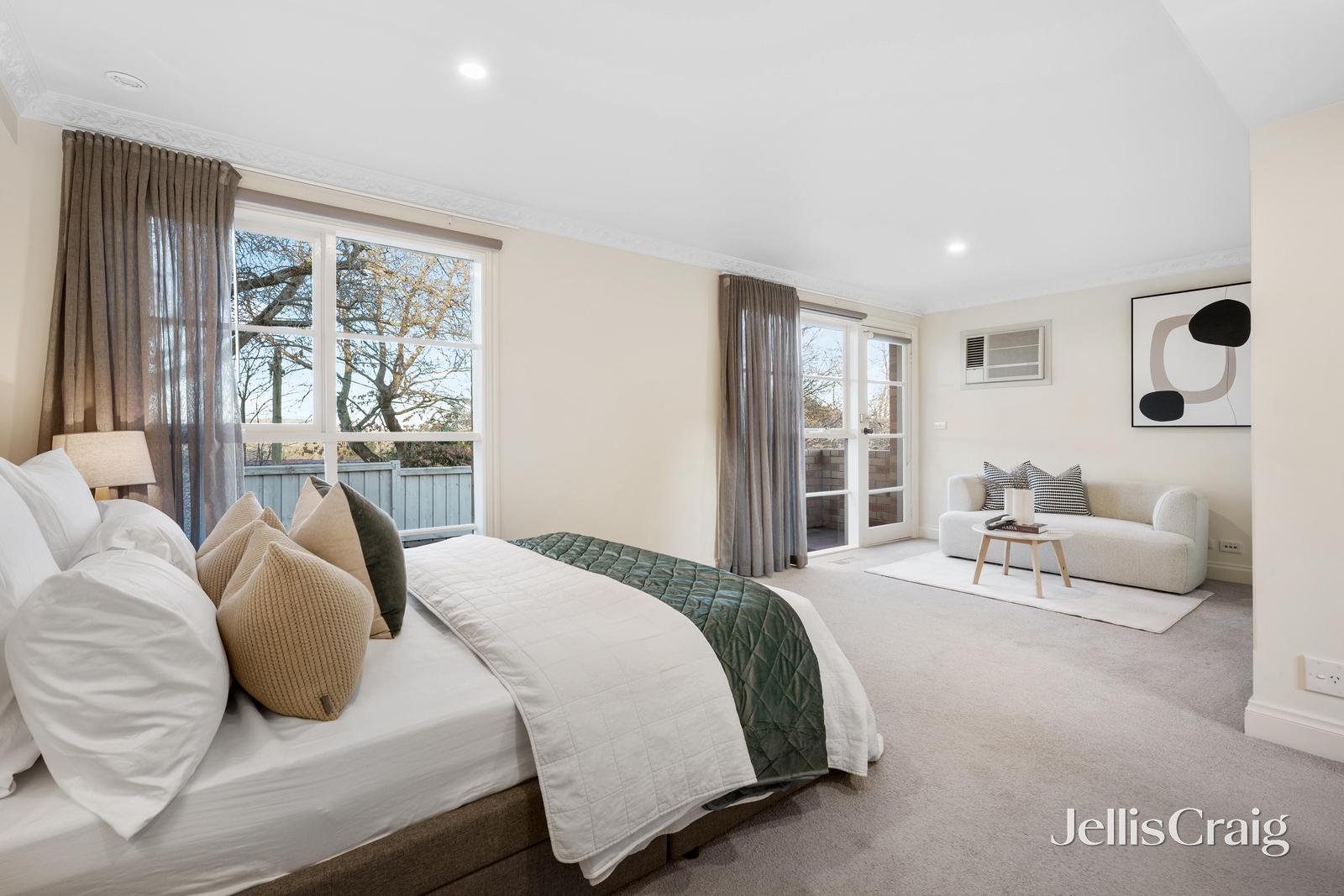 28 Fowler Street, Box Hill South image 6