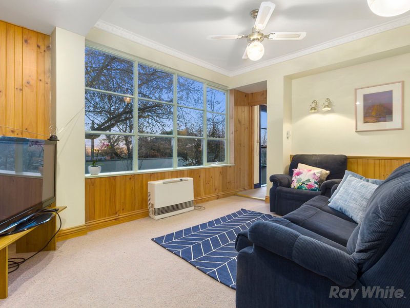 28 Fowler Street, Box Hill South image 9