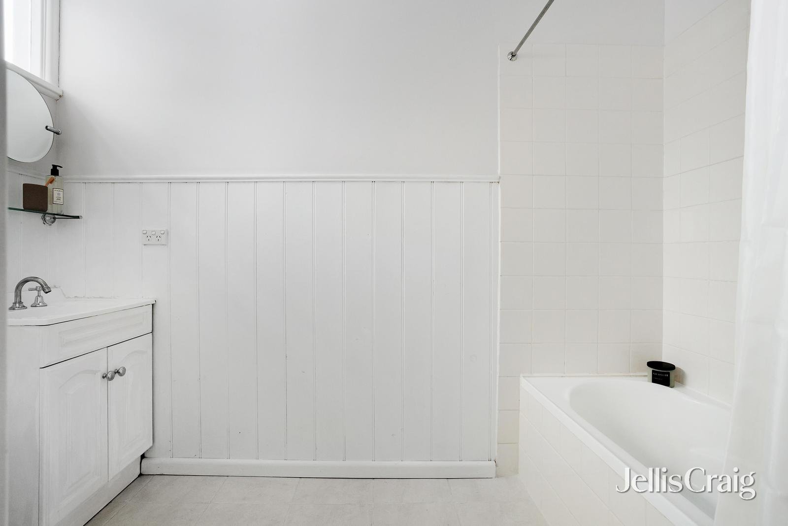 28 Green Street, Ivanhoe image 9