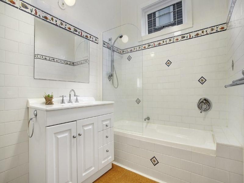 28 Grovedale Road, Surrey Hills image 7