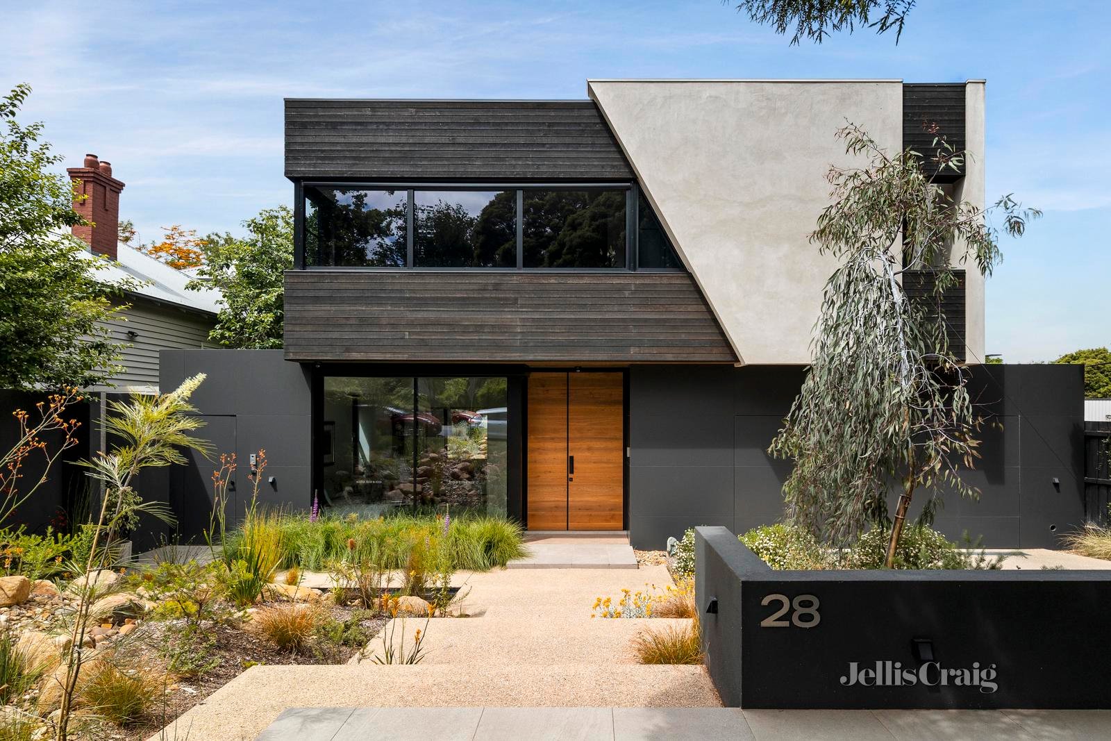 28 Guildford Road, Surrey Hills image 2