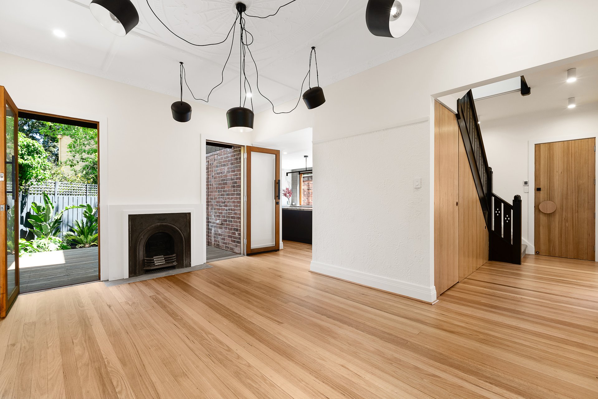 Property Gallery - Main Image