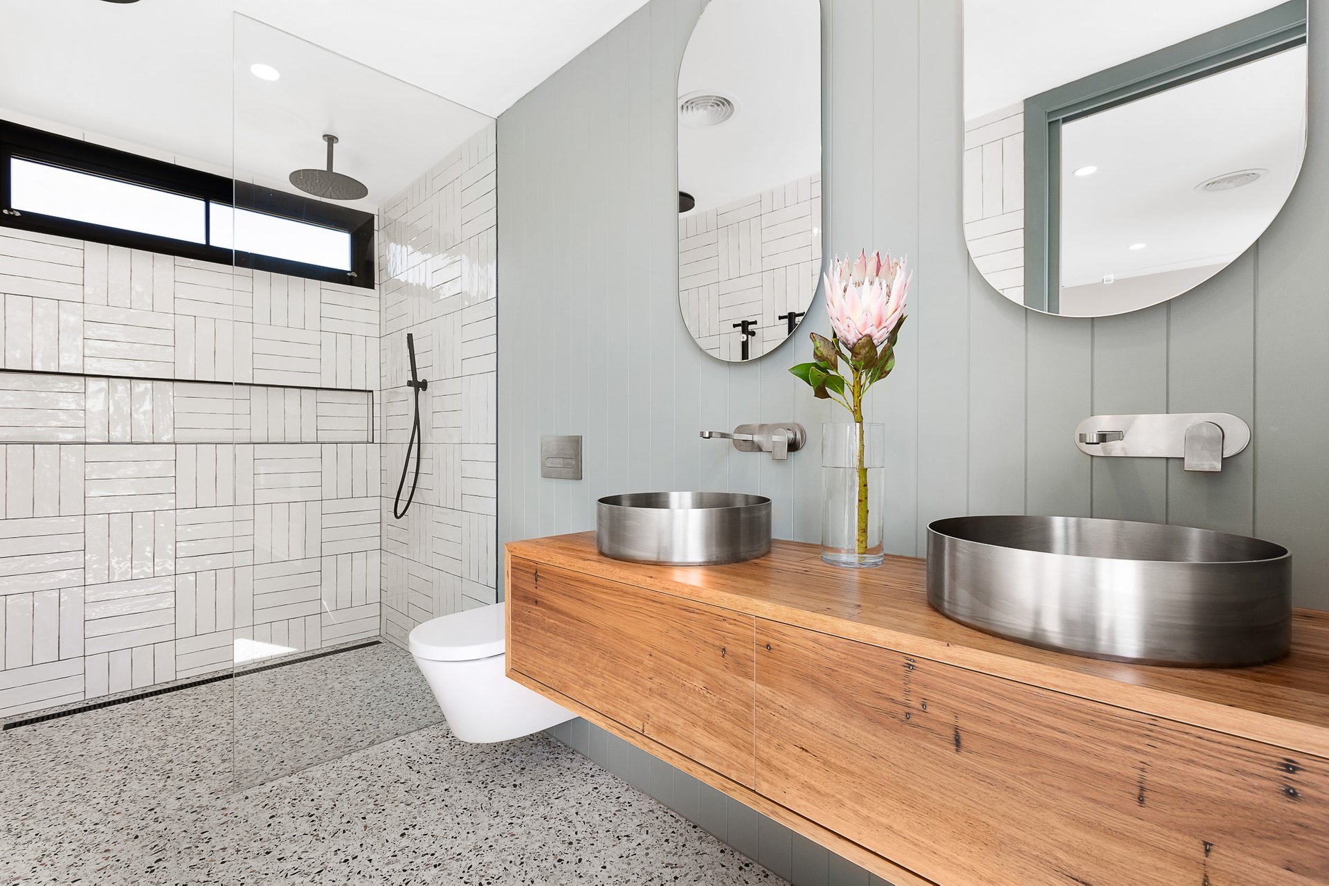 Property Gallery Thumbnail 8