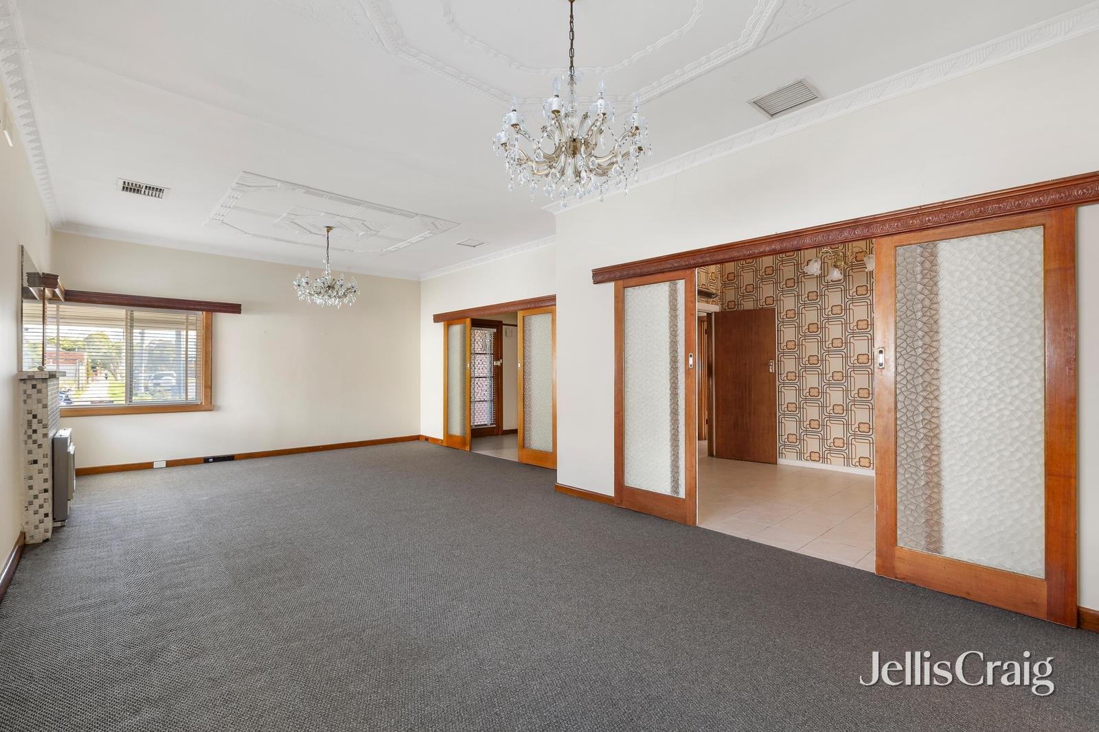 28 Hatter Street, Pascoe Vale South image 2