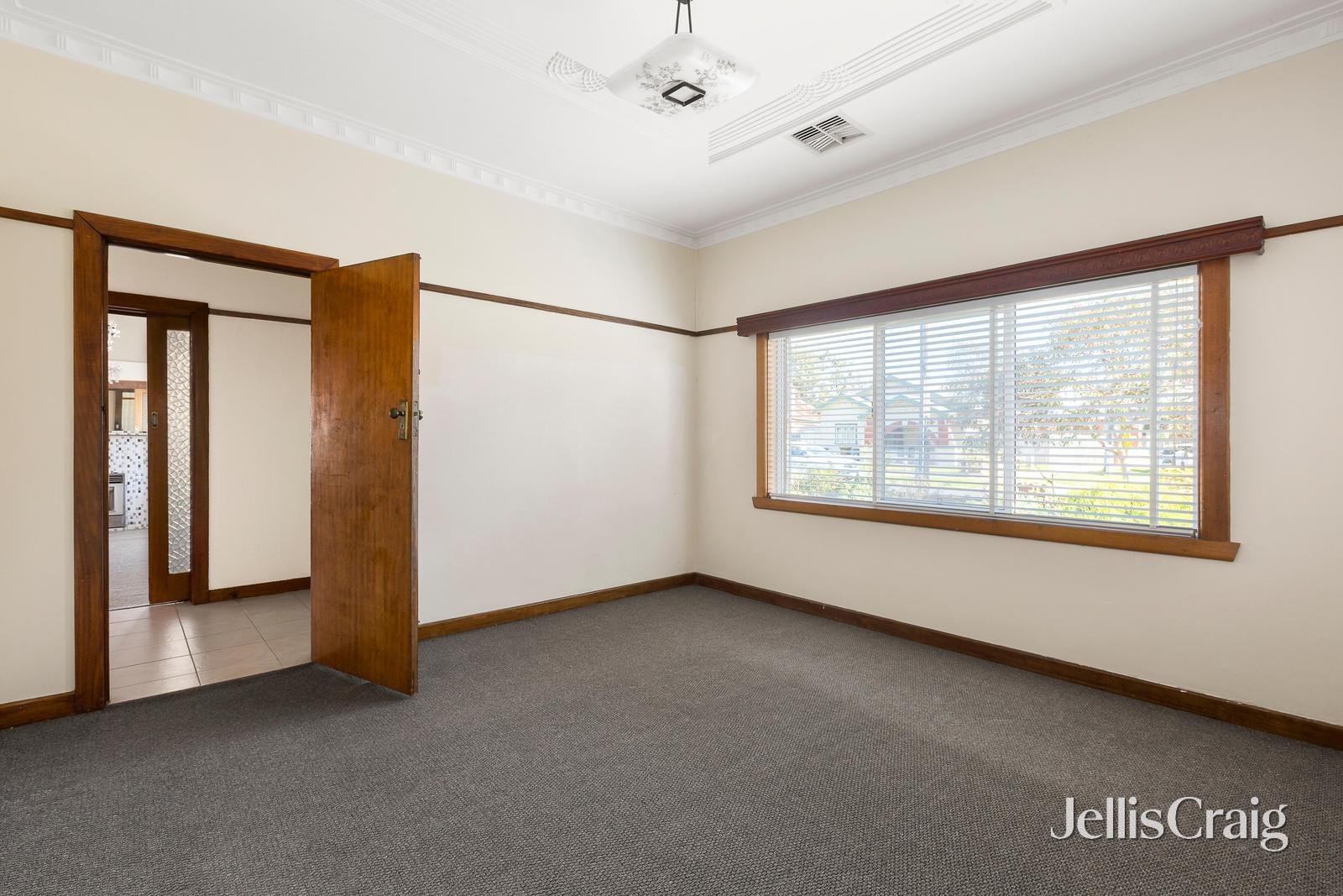 28 Hatter Street, Pascoe Vale South image 6
