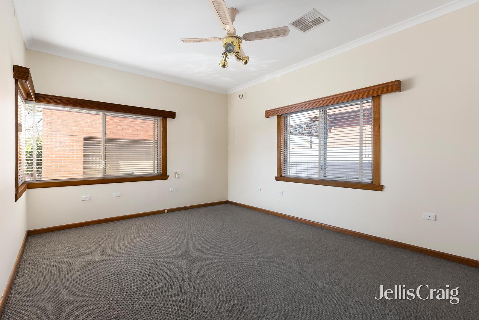 28 Hatter Street, Pascoe Vale South image 8