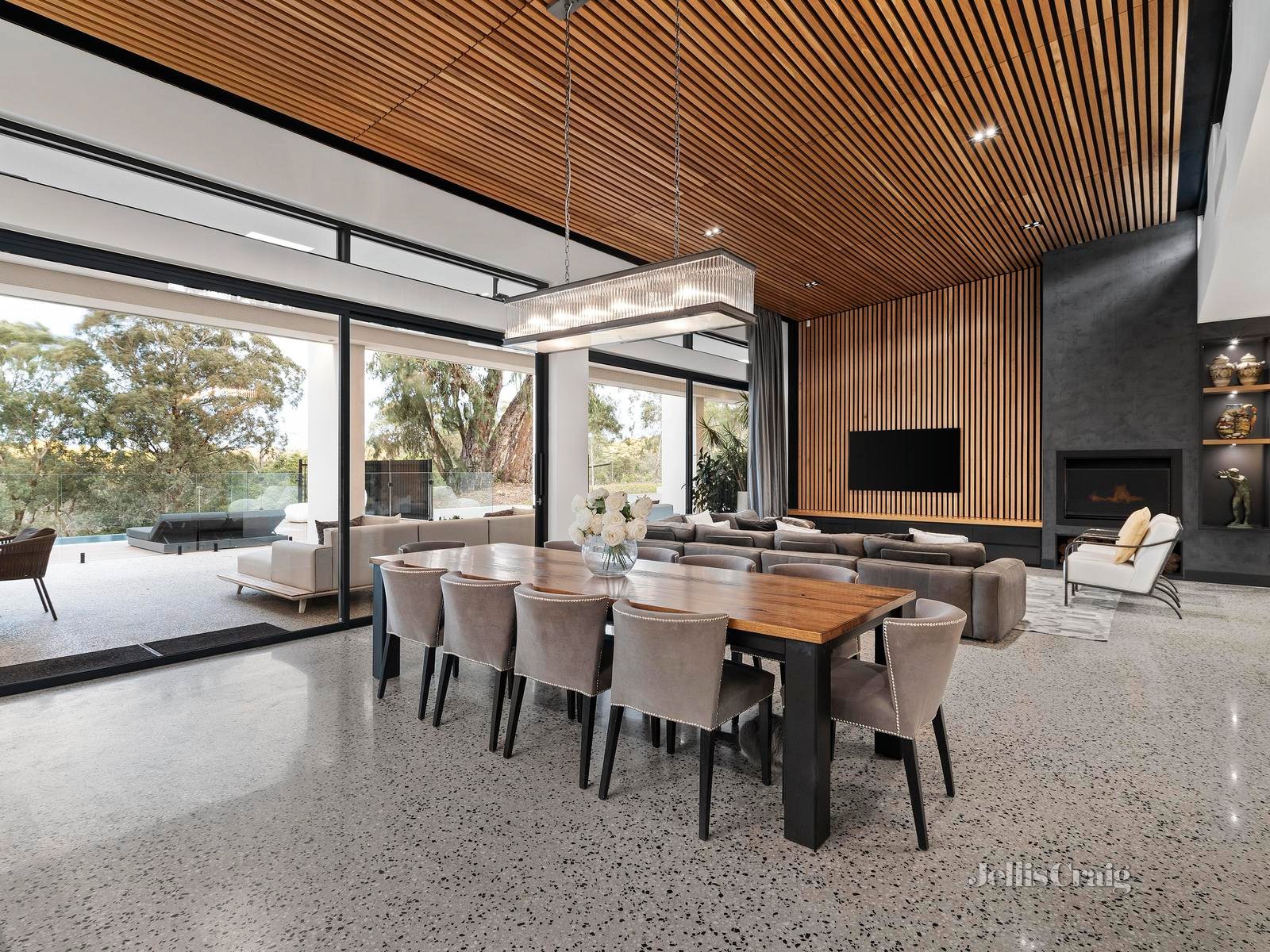 28 Heads Road, Donvale image 5