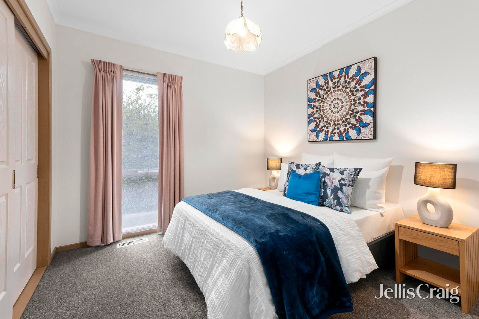 2/8 Highbury Street, Balwyn North image 7