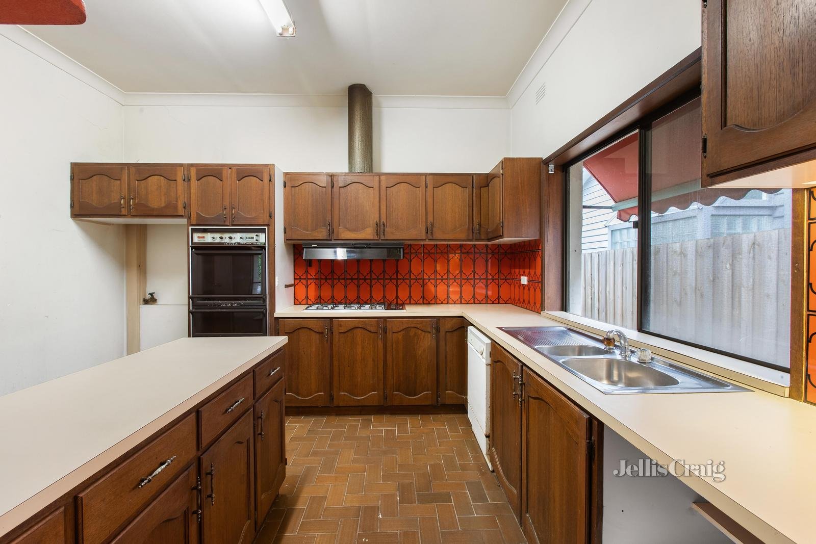 28 Hodder Street, Brighton East image 5