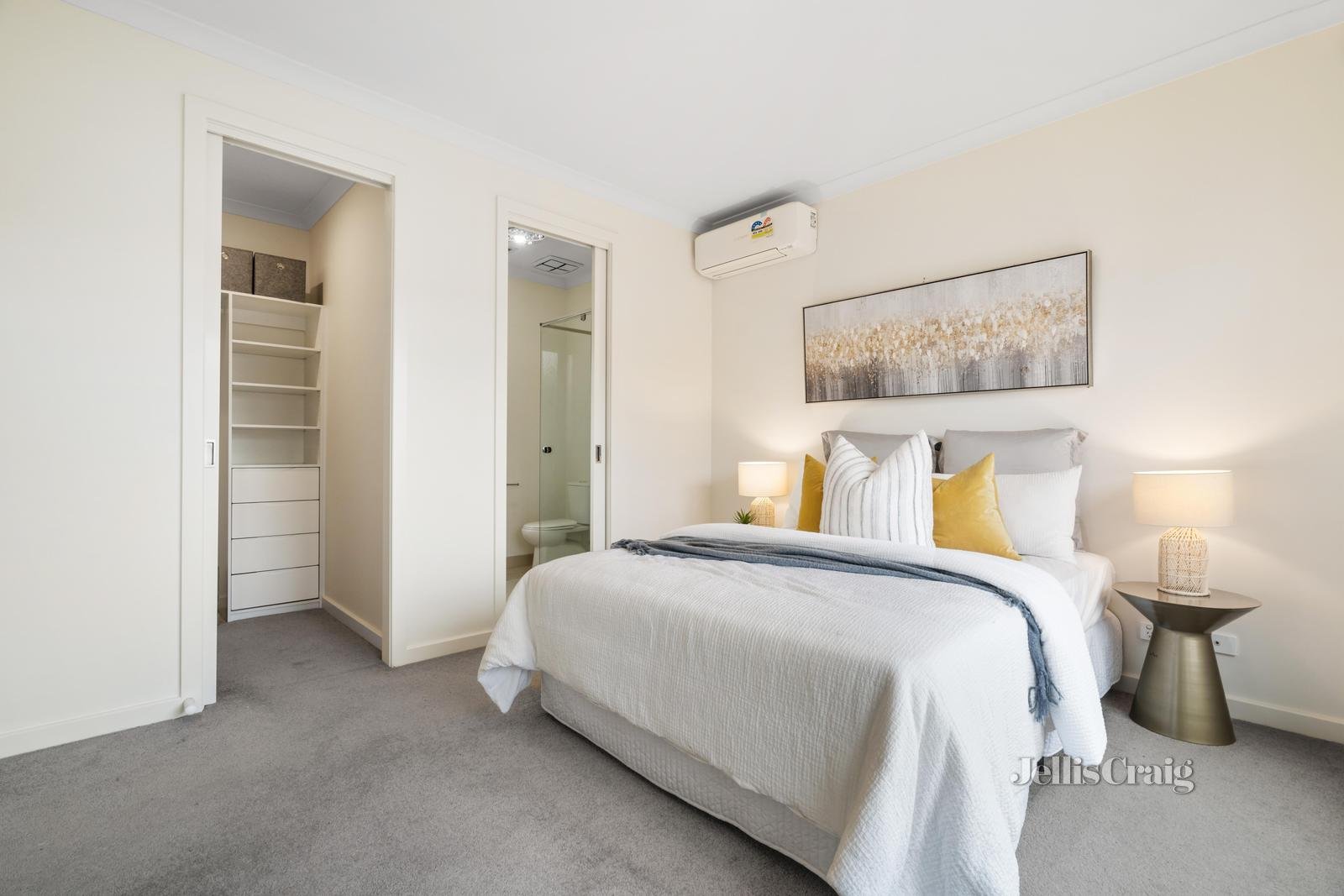 2/8 Horfield Avenue, Box Hill North image 7