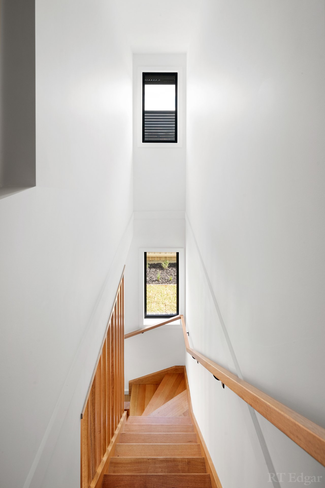 Property Gallery Thumbnail 8
