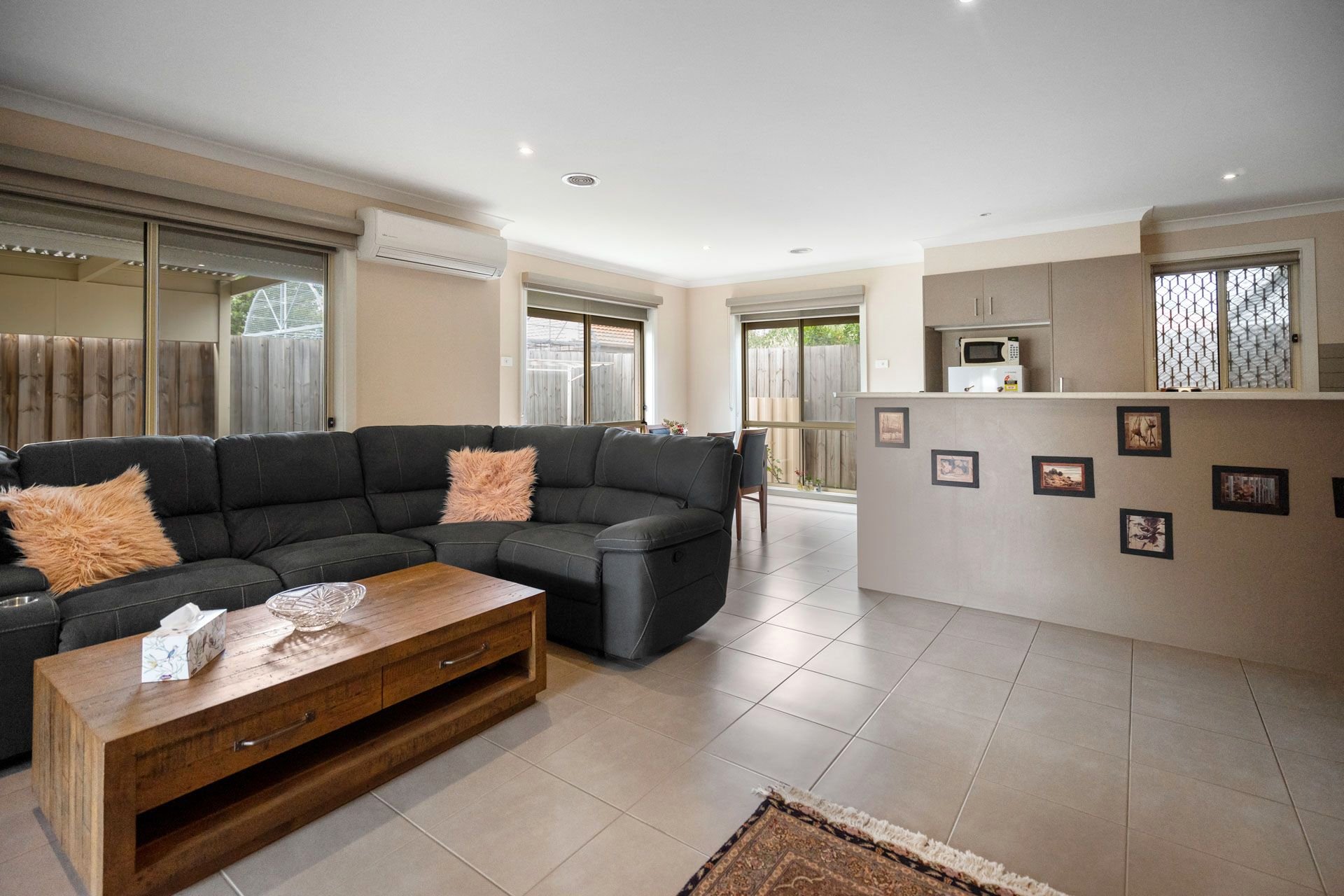2/8 Irons Ct, Epping image 2
