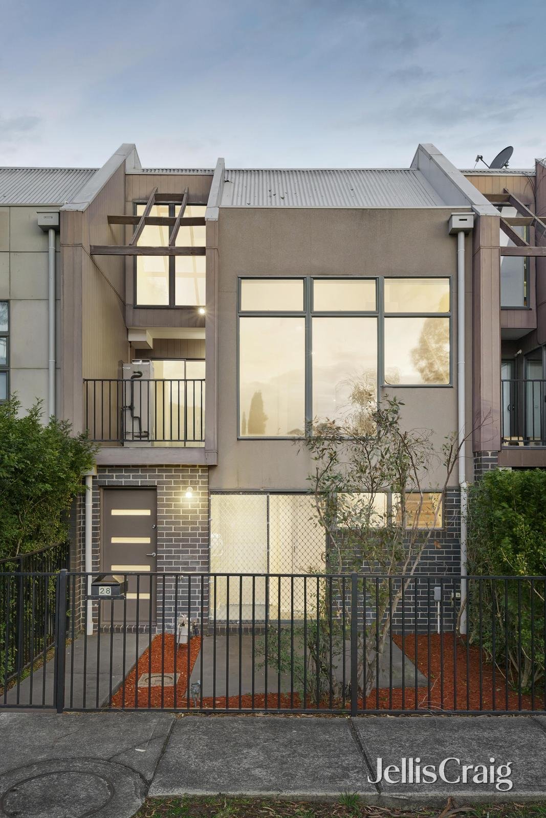 28 Karl Court, Bundoora image 14