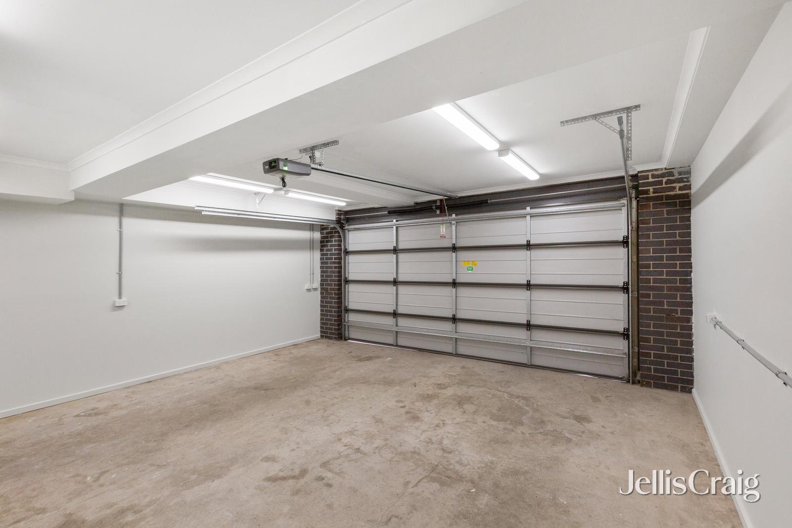 28 Karl Court, Bundoora image 15