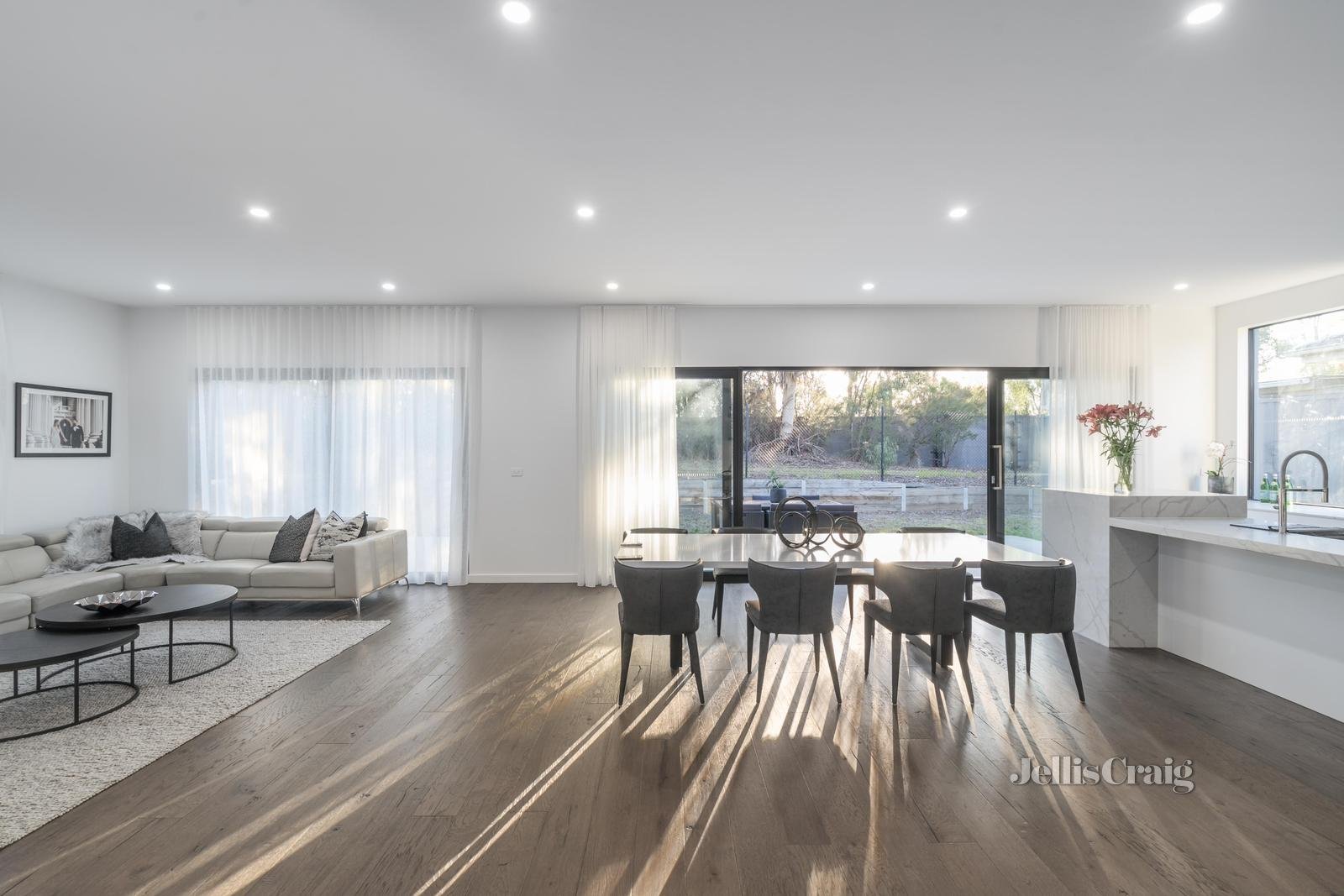 28 Katoomba Drive, Mulgrave image 2