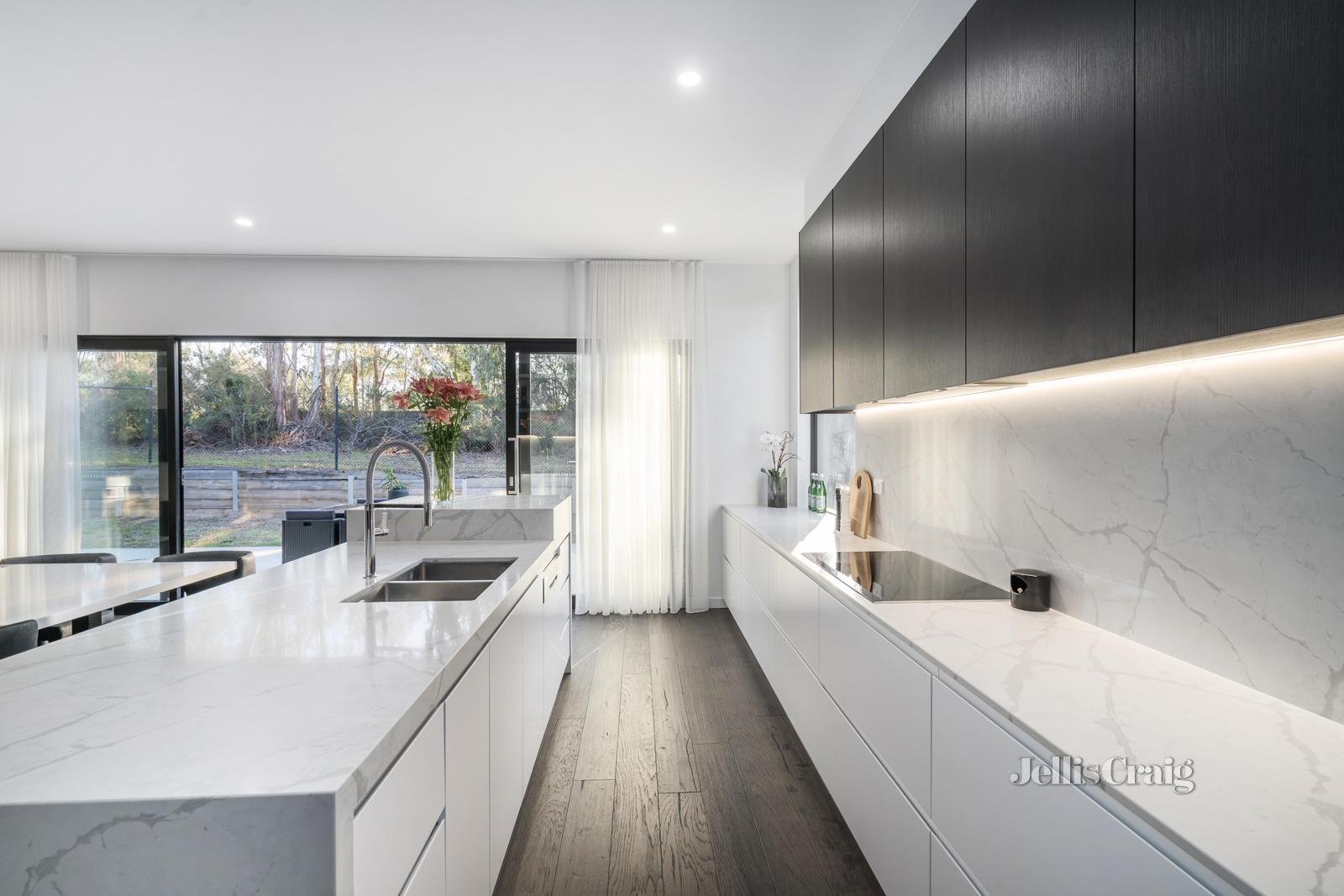 28 Katoomba Drive, Mulgrave image 7
