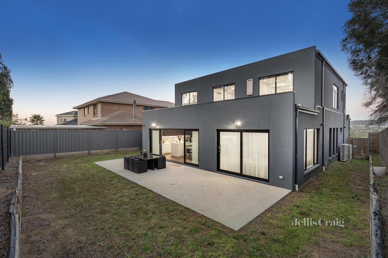 28 Katoomba Drive, Mulgrave image 20