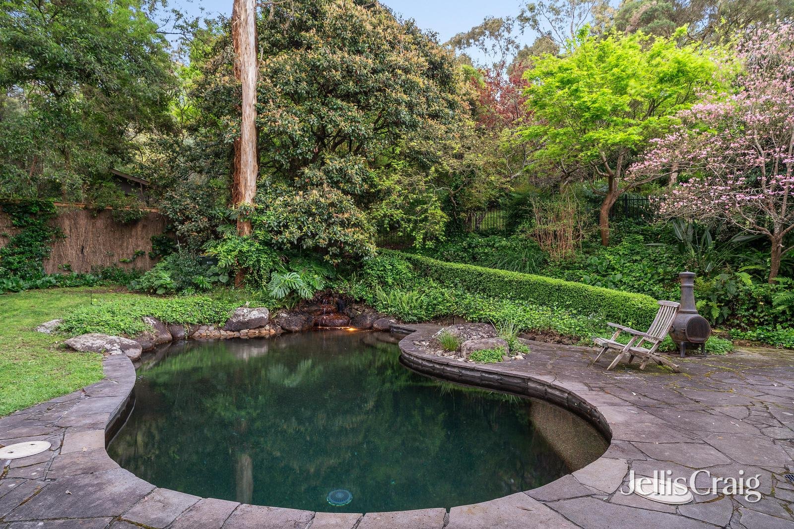 28 Kent Hughes Road, Eltham image 2