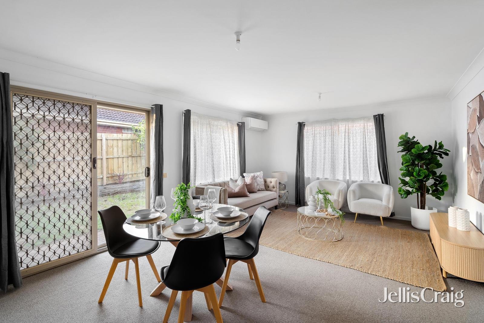 28 Kingfisher Place, South Morang image 3