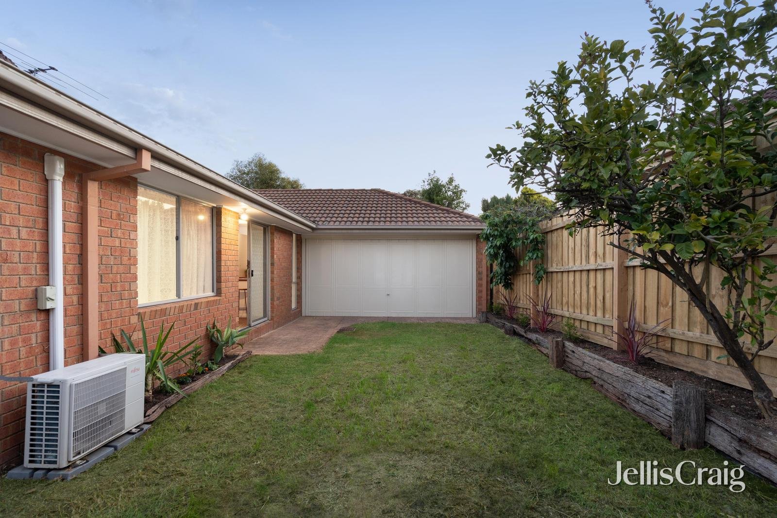 28 Kingfisher Place, South Morang image 13