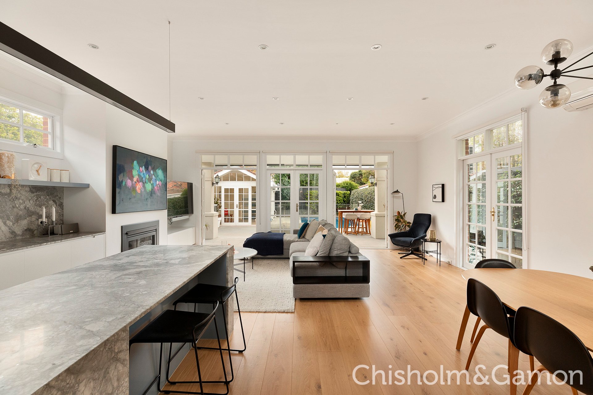 28 Kingsley Street, Elwood image 4