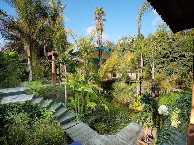 28 Kyora Parade, Balwyn North image 8