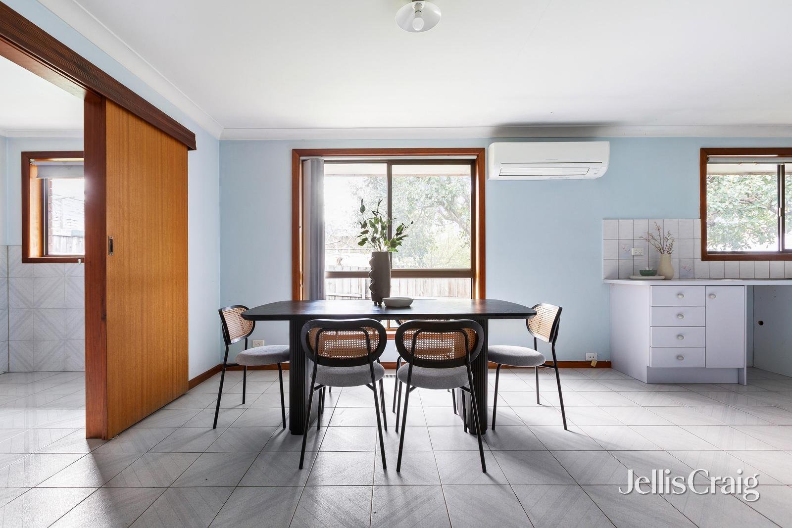 2/8 Lambourn Road, Watsonia image 5