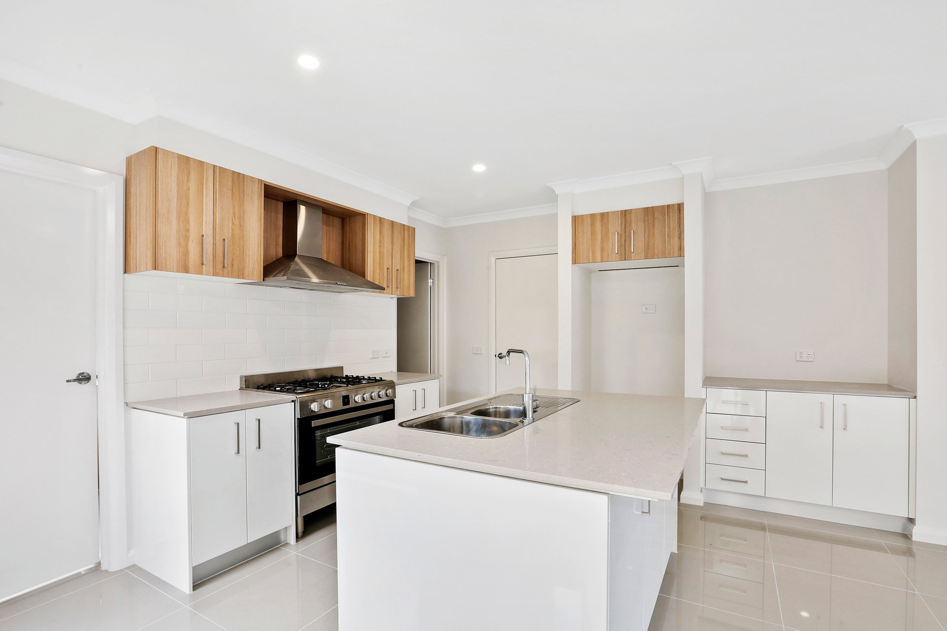 2/8 Larcombe Street, Highton image 3