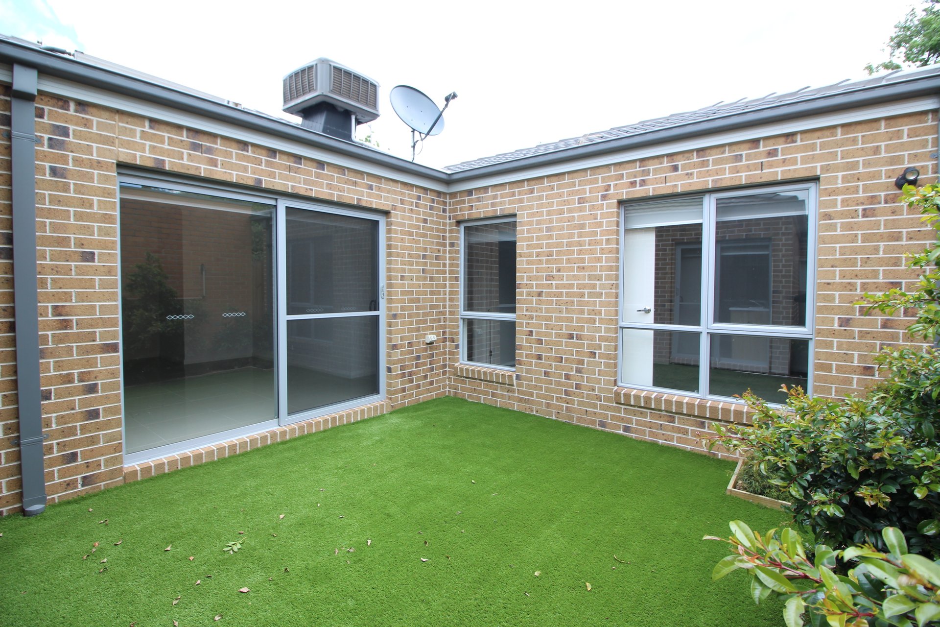 2/8 Larcombe Street, Highton image 7