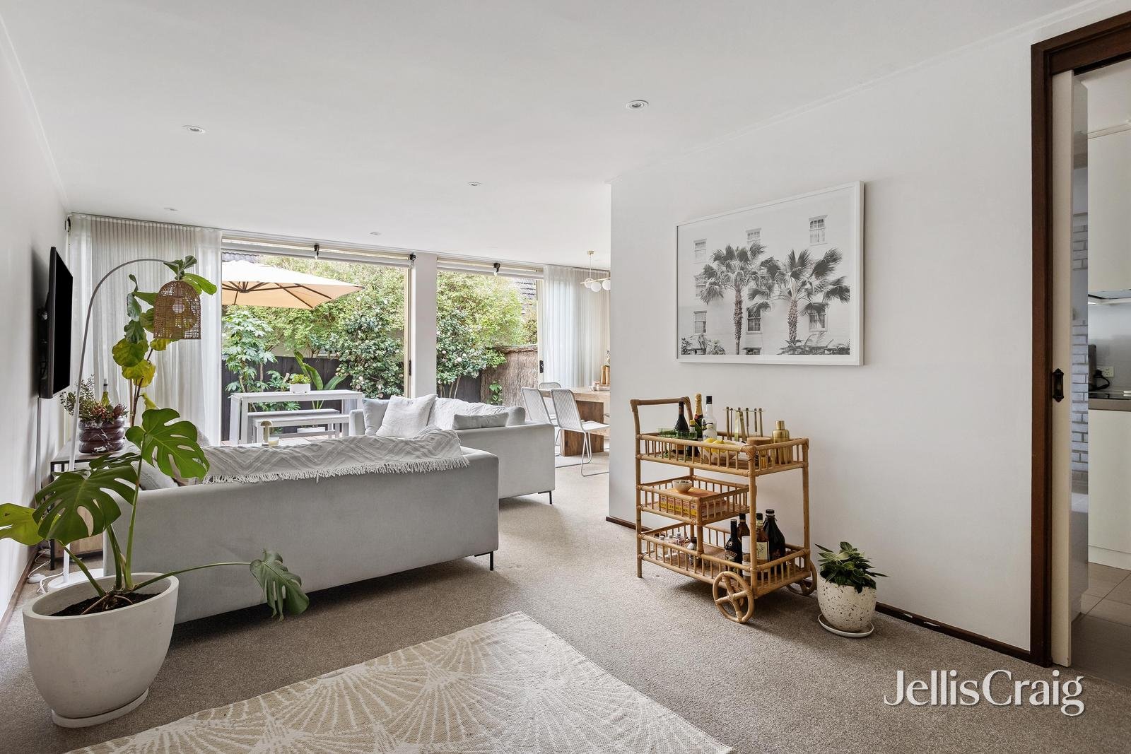 28 Latham Street, Ivanhoe image 2