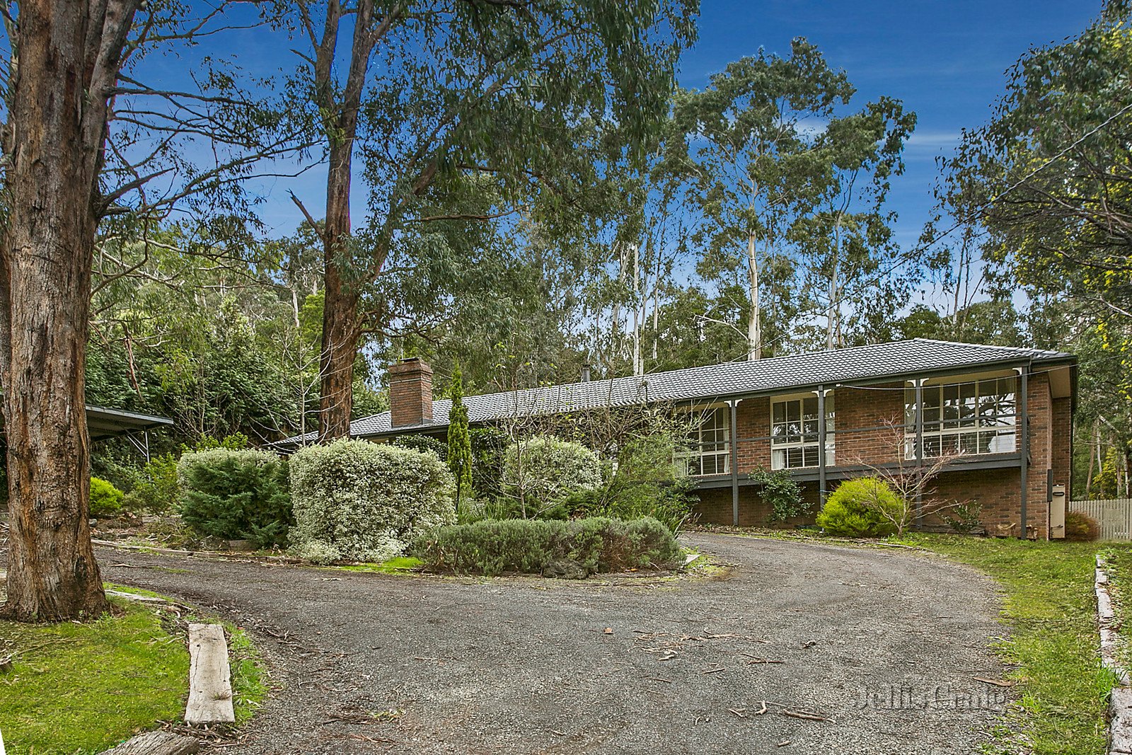 28 Mabel Crescent, Mount Macedon image 10