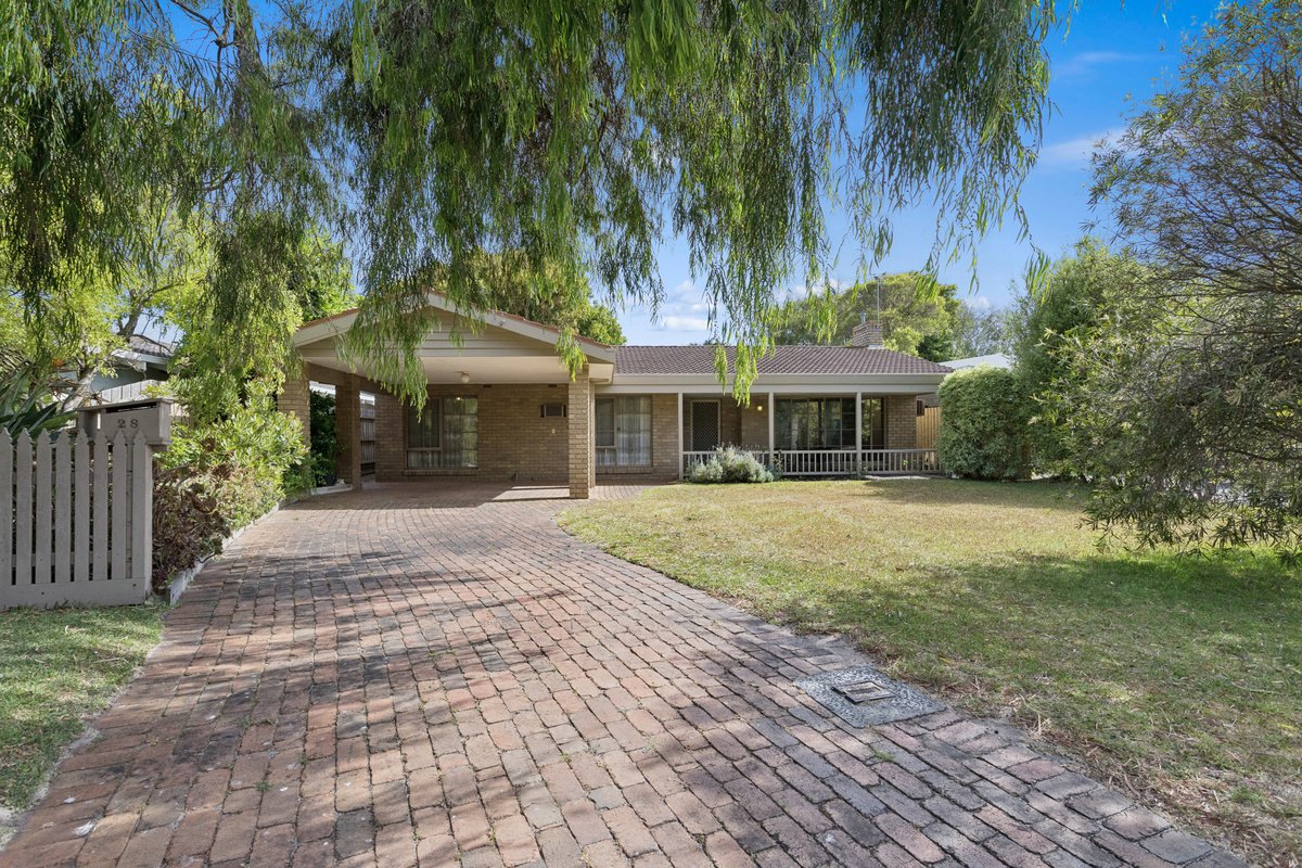 28 Magnolia Court, RYE, VIC, 3941