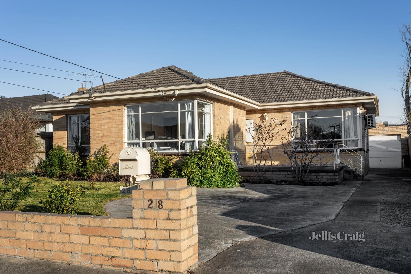 28 Matthews Road, Bentleigh East image 1