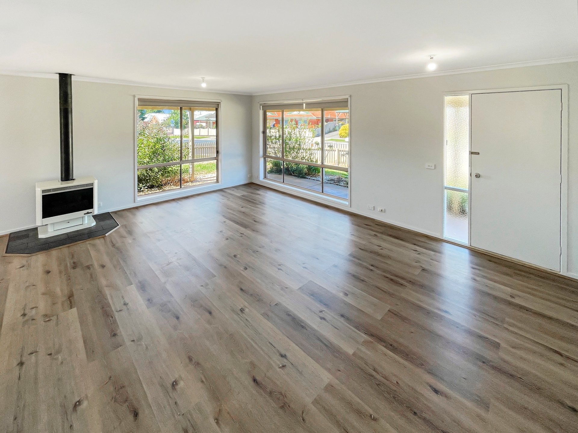 28 Meadowvale Drive, Grovedale image 2