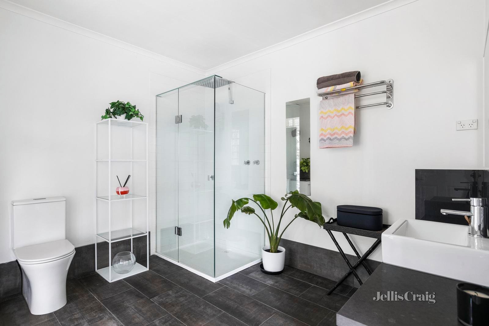 28 Monckton Road, Templestowe image 22