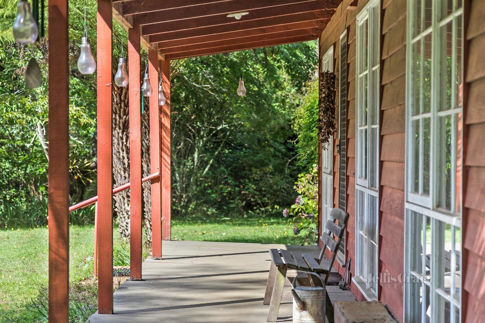 28 Mountains Road, Cherokee image 3