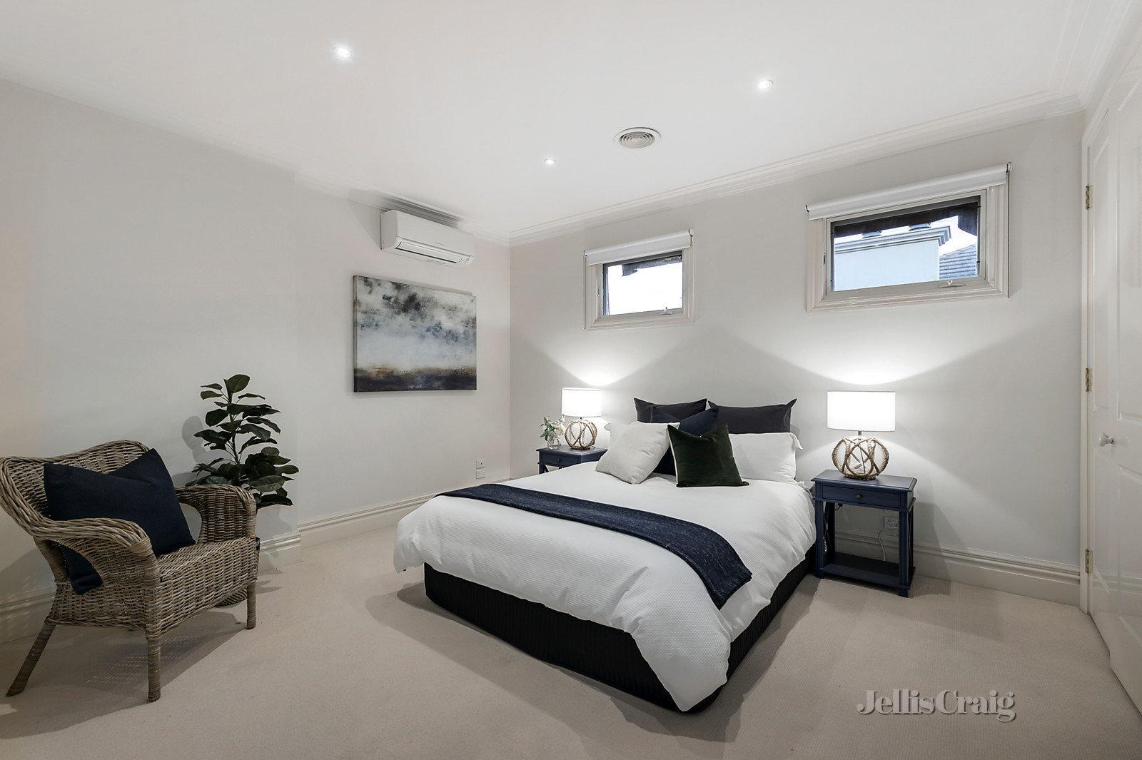 2/8 Mowbray Street, Hawthorn East image 6