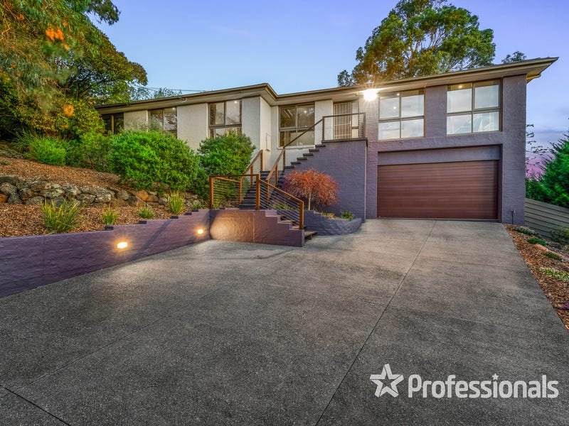 28 Myoora Drive, Mooroolbark image 1