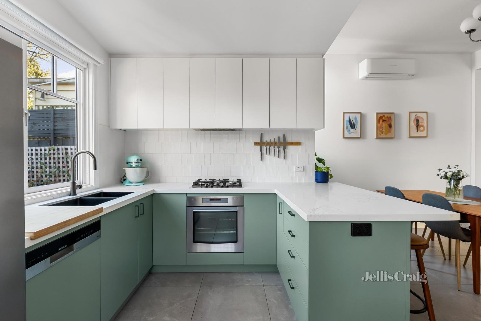 28 Neptune Street, Richmond image 8