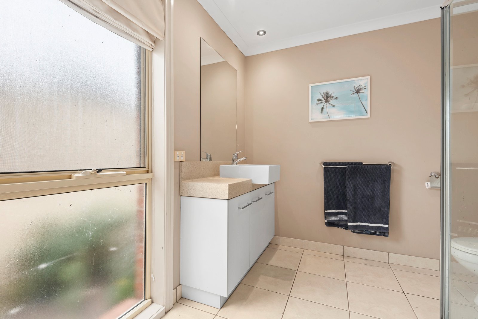 28 Newhaven Avenue, St Albans Park image 6