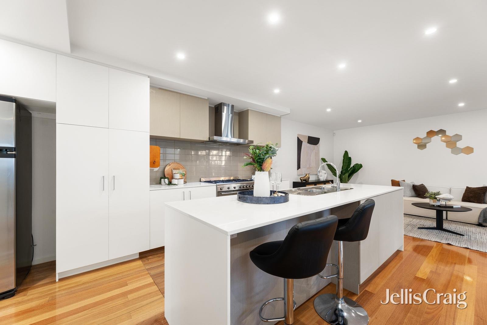 28 Ochre Place, Mount&nbsp;Waverley image 5