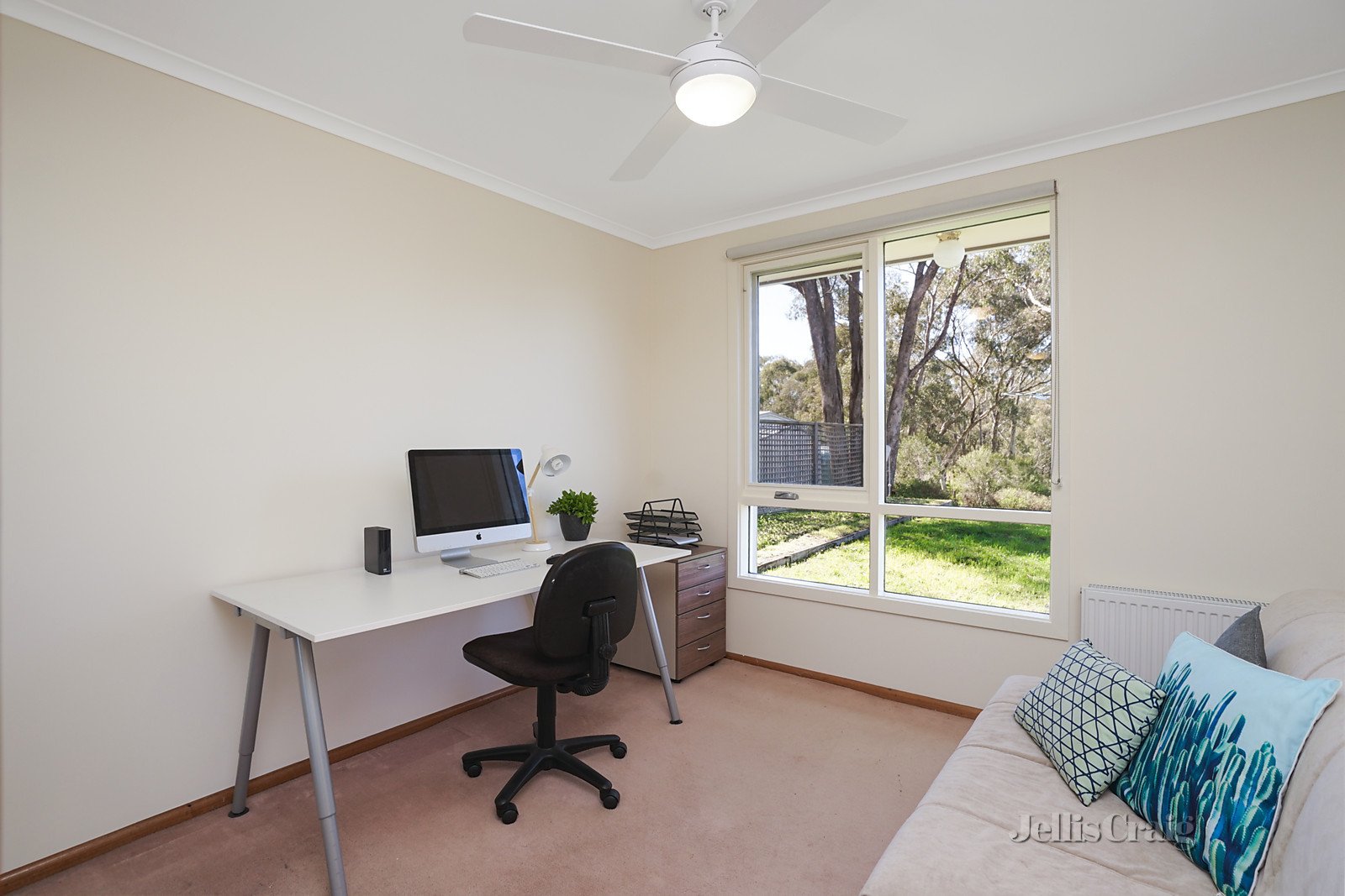 28 Odgers Road, Castlemaine image 7