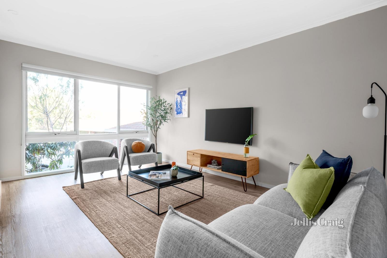 2/8 Paterson Crescent, Greensborough image 6