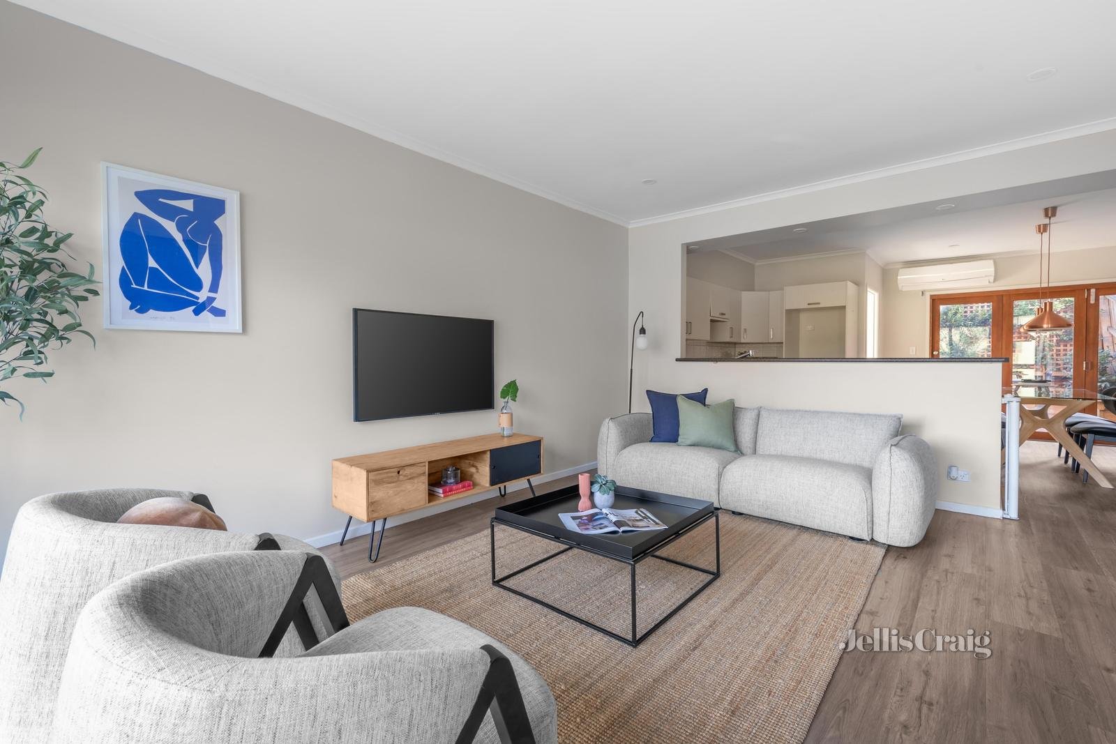 2/8 Paterson Crescent, Greensborough image 8
