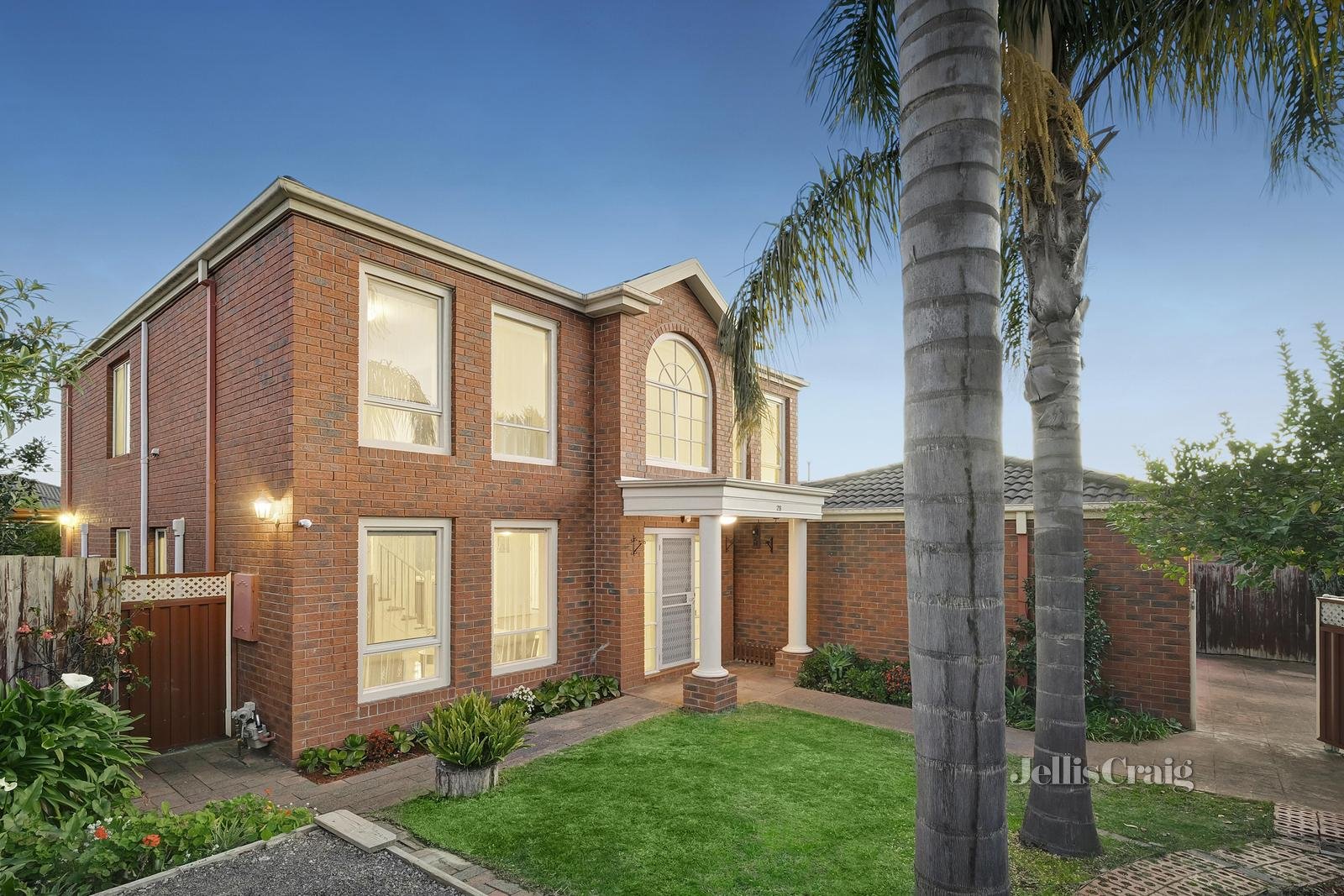 28 Pia Drive, Rowville image 2
